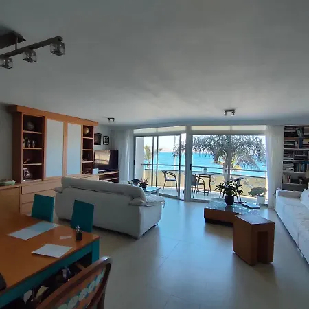 Vista De Mar *